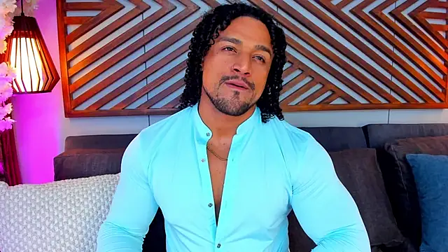 MikeEstevess – webcam-show