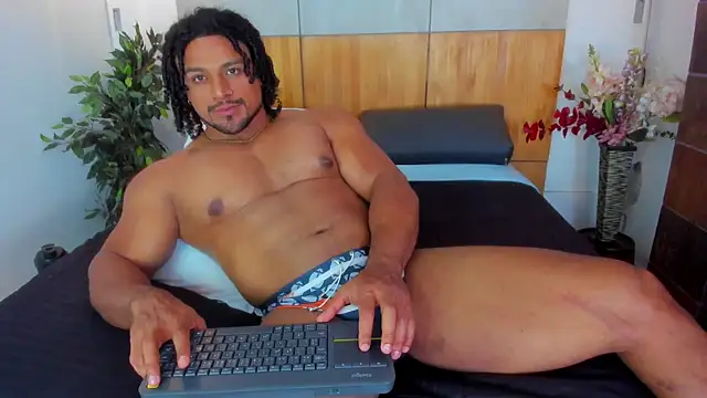 הופעת וובקאם של MikeEstevess
