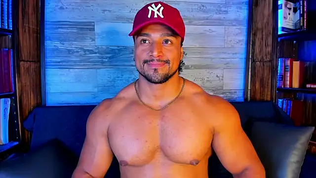 MikeEstevess webcam show