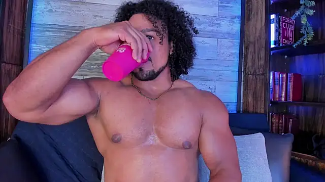 MikeEstevess Webcam-Show