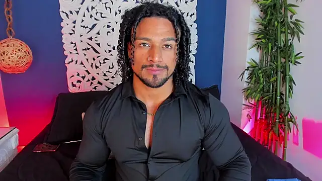 MikeEstevess – webcam-show