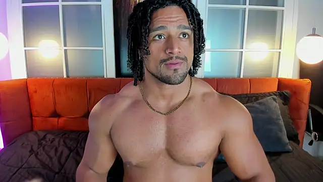 MikeEstevess ওয়েবক্যাম শো