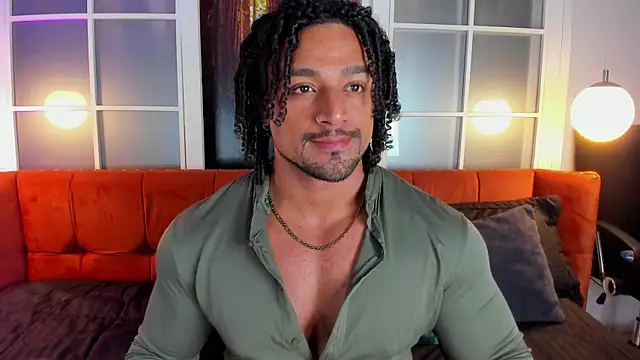 MikeEstevess webcam show