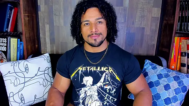 MikeEstevess' Live XXX Chat