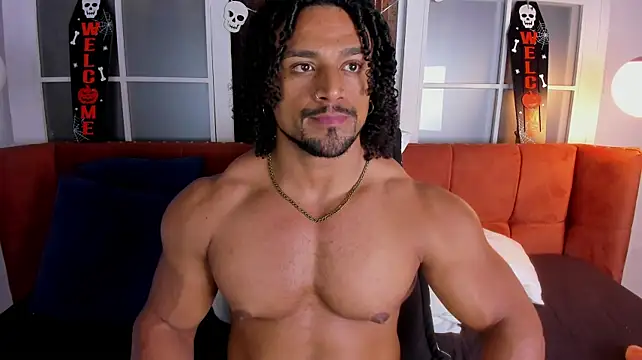 MikeEstevess Webcamshow