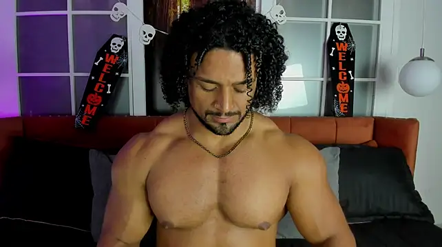 Webkamerová show MikeEstevess