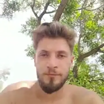 jimmyy_ Show in webcam