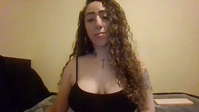 צ'אט XXX בשידור חי של hintofhoneyy