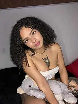 Sophiaa-Smith's Live XXX Chat