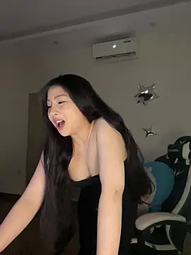 הופעת וובקאם של __MeiMei__