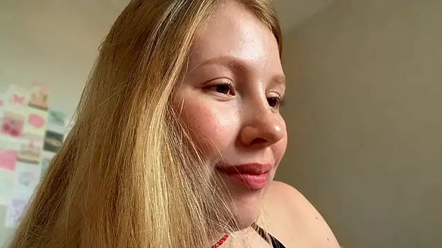 Chatroom XXX en direct de HoneyAudrey