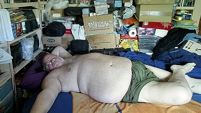 hadeszeuss2's Webcam Show