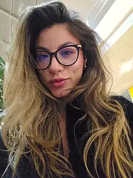 Chat soba uživo modela Karen_San_Miguel