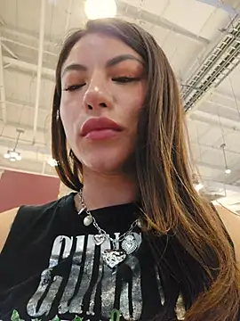 غرفة دردشة Karen_San_Miguel المباشرة