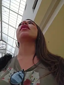 Вебкам-шоу Karen_San_Miguel