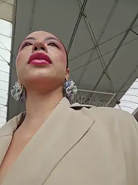 Karen_San_Migueln Webbikameraesitys