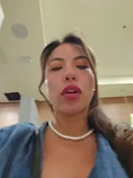 Karen_San_Miguel Шоу с уебкамера
