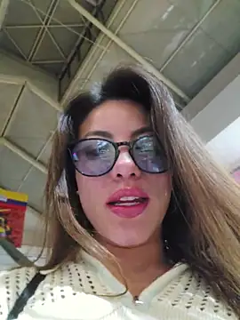 Pokazy przed kamerką – Karen_San_Miguel