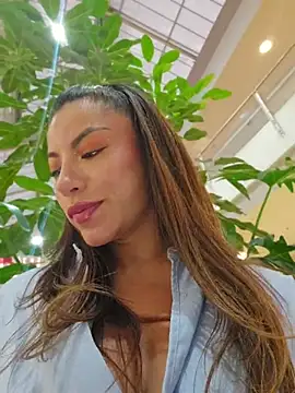 הופעת וובקאם של Karen_San_Miguel