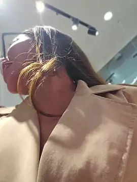 הופעת וובקאם של Karen_San_Miguel