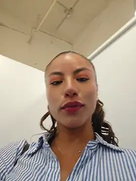 Karen_San_Migueln Webbikameraesitys