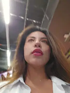Karen_San_Miguel Pertunjukan Webcam