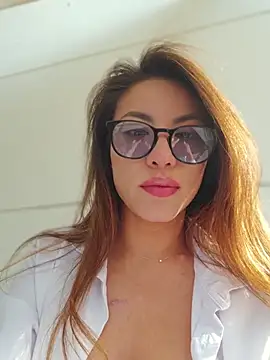 Karen_San_Miguel Pertunjukan Webcam
