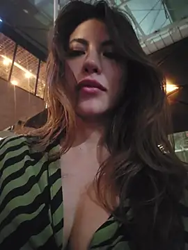 Karen_San_Miguel Pertunjukan Webcam