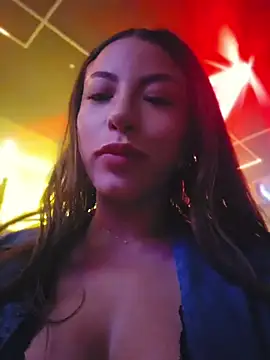 Вебкам-шоу Karen_San_Miguel