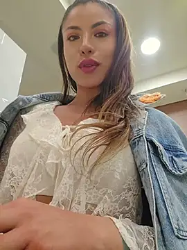 Karen_San_Miguel Pertunjukan Webcam