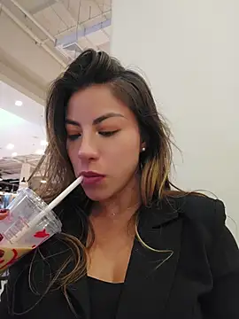 Karen_San_Miguel 网络视讯表演