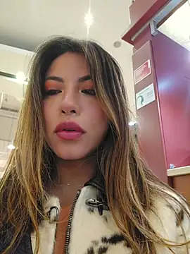 Karen_San_Miguel Pertunjukan Webcam