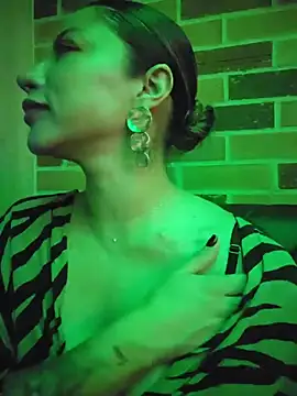 Вебкам-шоу Karen_San_Miguel