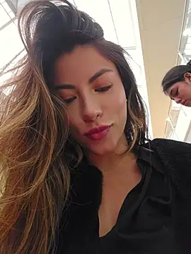 Karen_San_Miguel Show in webcam