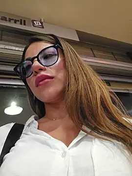 عرض كام Karen_San_Miguel