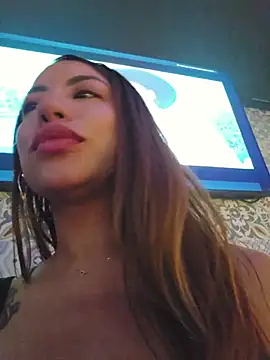 Show modela Karen_San_Miguel na web-kameri