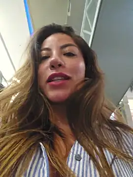 Karen_San_Miguel ওয়েবক্যাম শো
