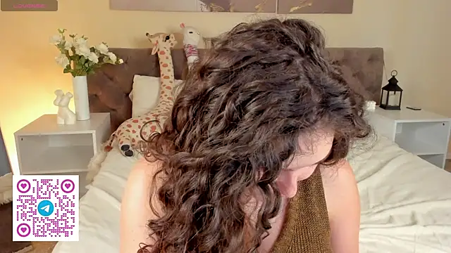 Ariella_SolのライブXXXチャット
