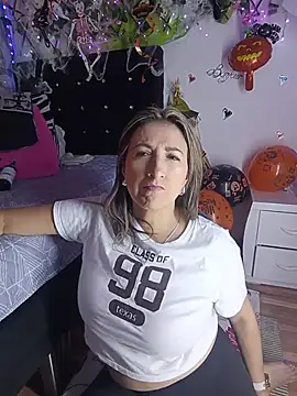 Živý XXX chat any_mour