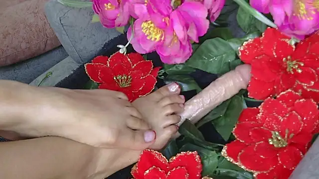 sofi__rousse Adlı Modelin Web Kamerası Şovu