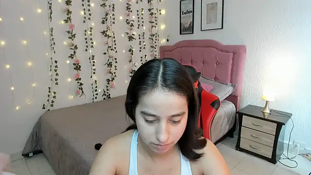 Antonella_heinz XXX чат на живо