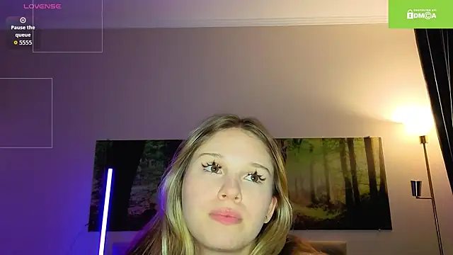 excited-kristi: δωμάτιο απευθείας συνομιλίας