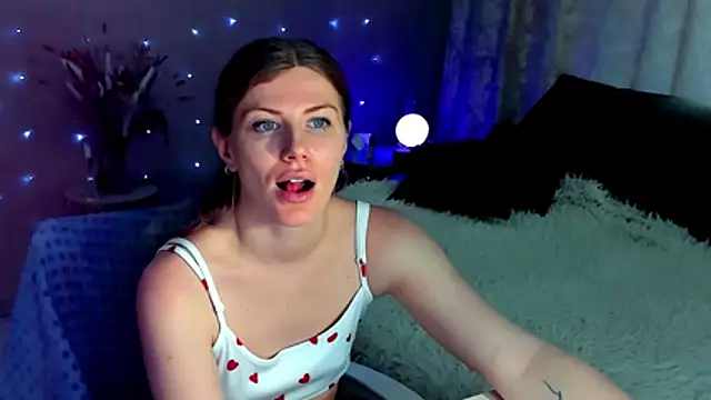 JinnaGreat's Live XXX Chat