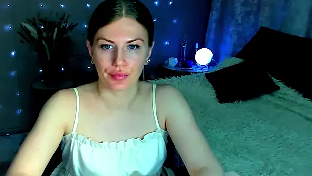 JinnaGreat's Webcam Show