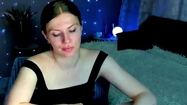 JinnaGreat Show in webcam
