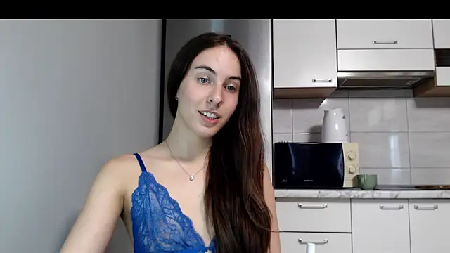 Show modela SierraSky_ na web-kameri