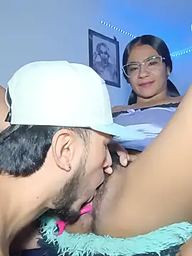 Leslly_'s Webcam Show