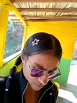 Leslly_ Webcam show