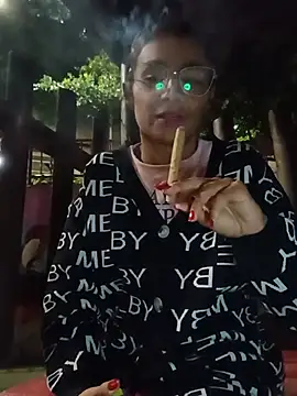 Leslly_ Show Webcam