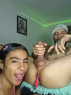 Leslly_ Show in webcam